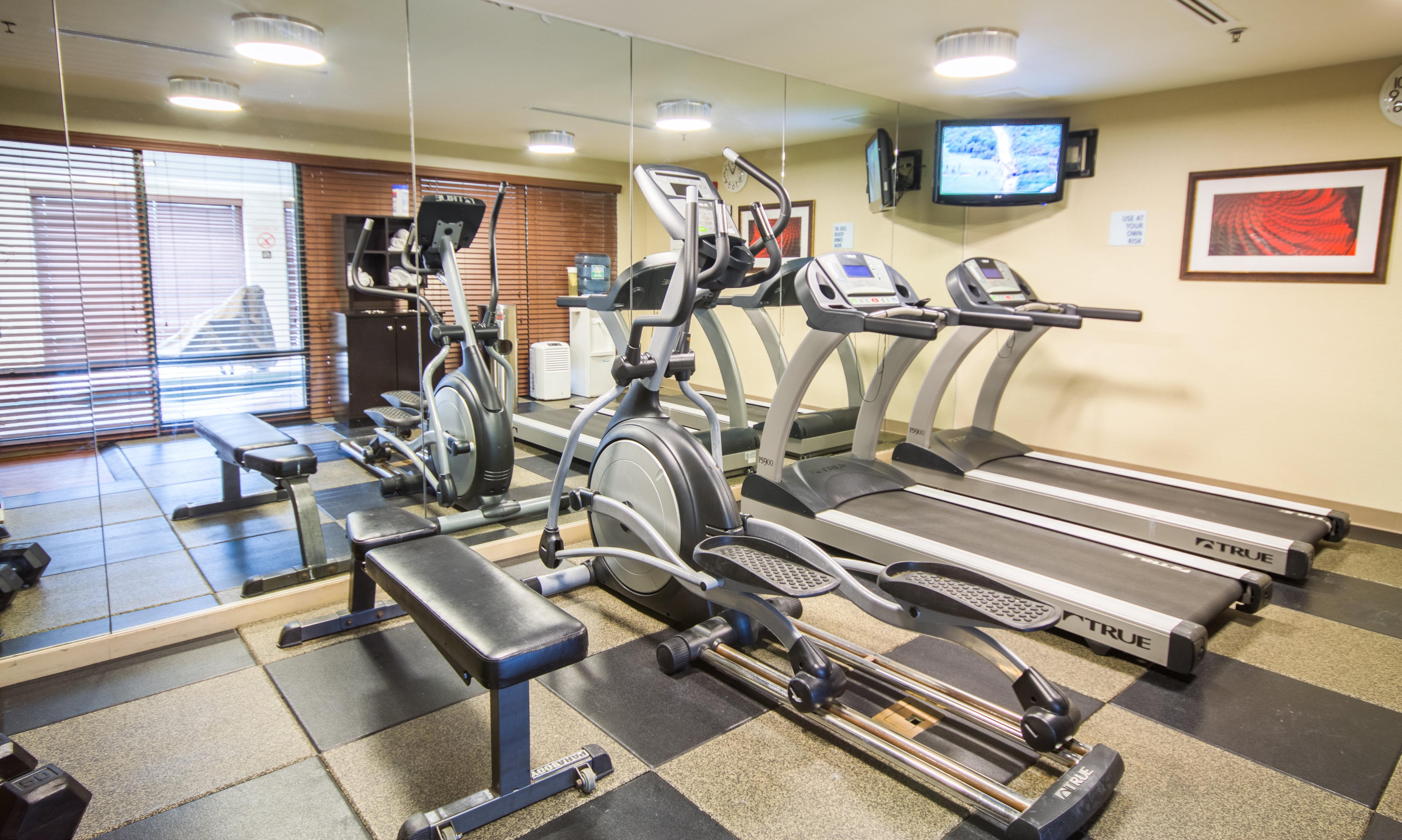 Holiday Inn Express Hotel & Suites Auburn By Ihg Εξωτερικό φωτογραφία