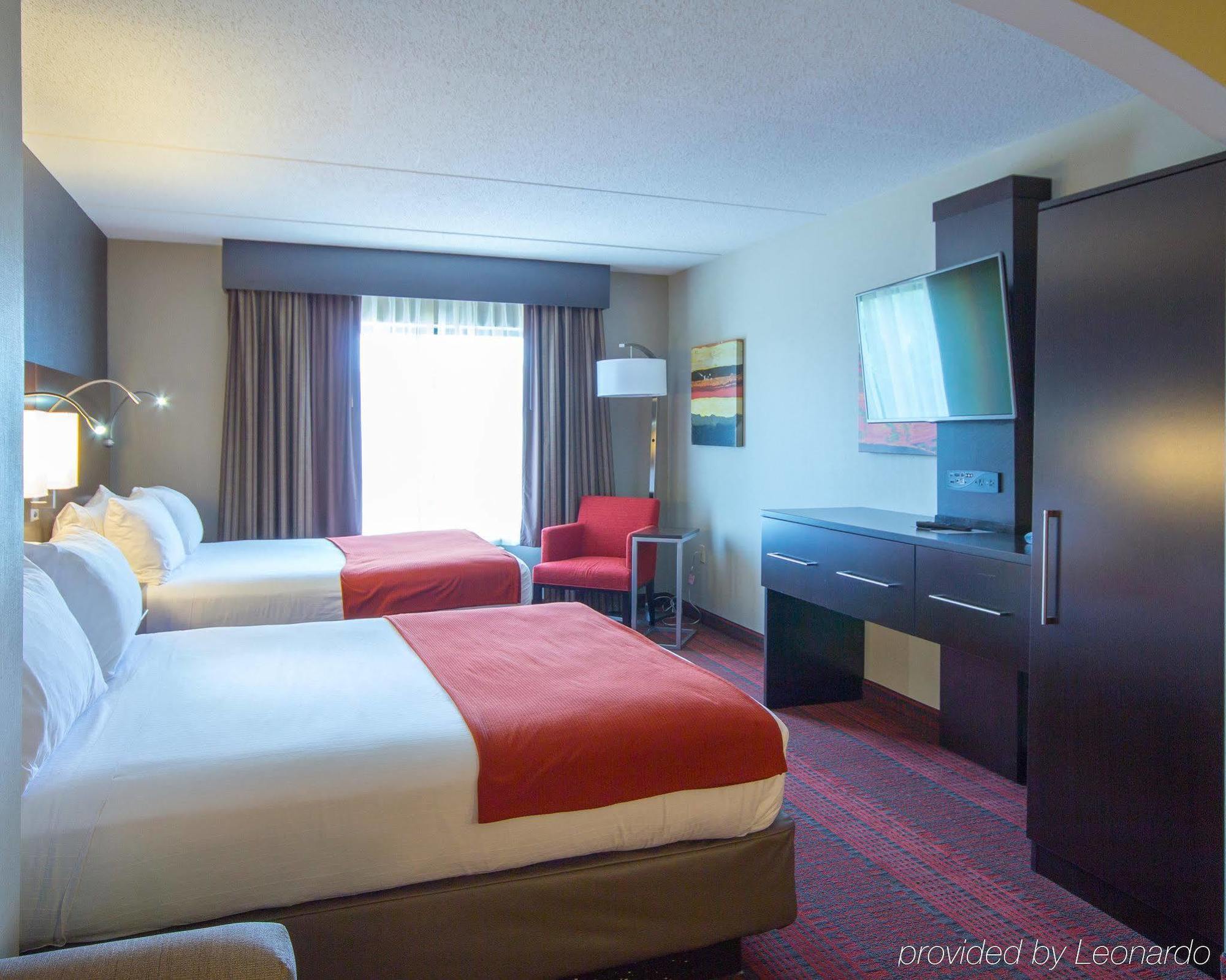 Holiday Inn Express Hotel & Suites Auburn By Ihg Εξωτερικό φωτογραφία